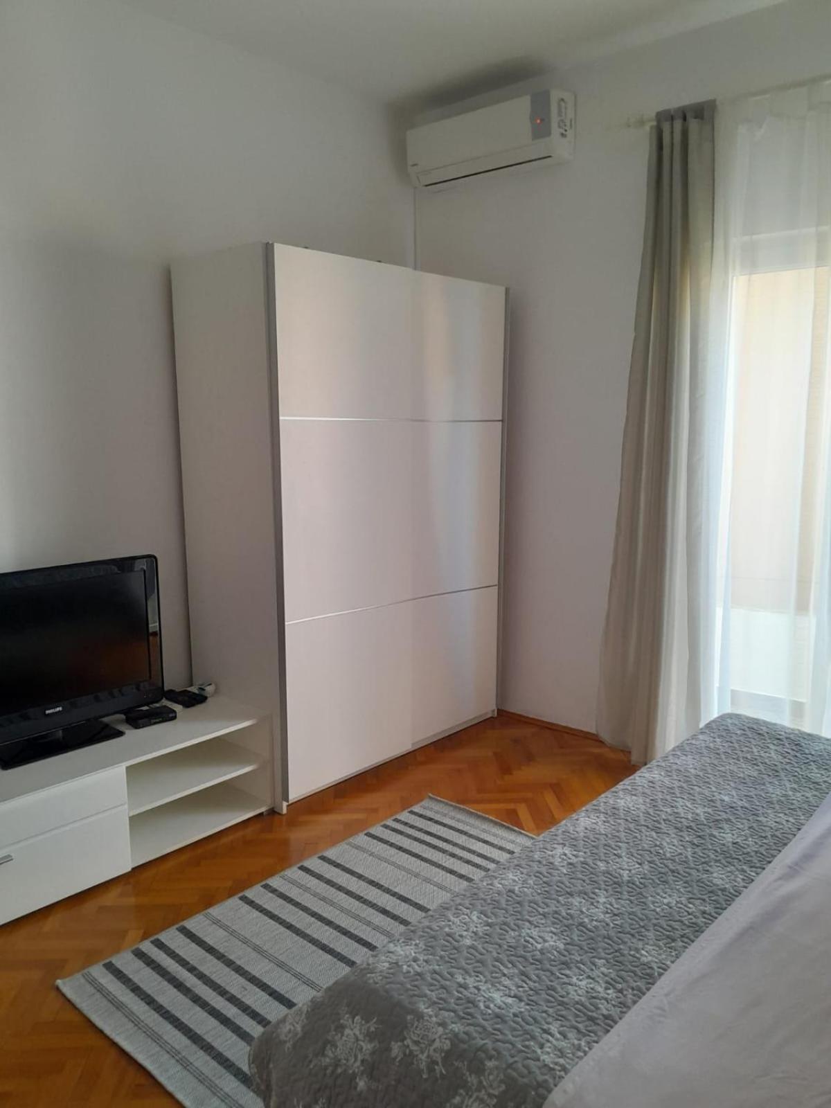 Apartment Sime Bibinje Buitenkant foto